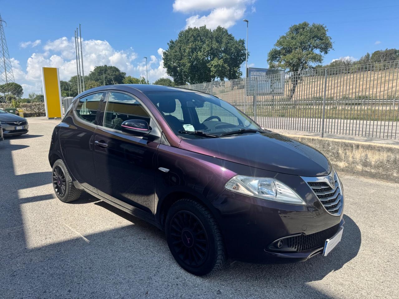 Lancia Ypsilon 1.2 69 CV 5 porte S&S Gold