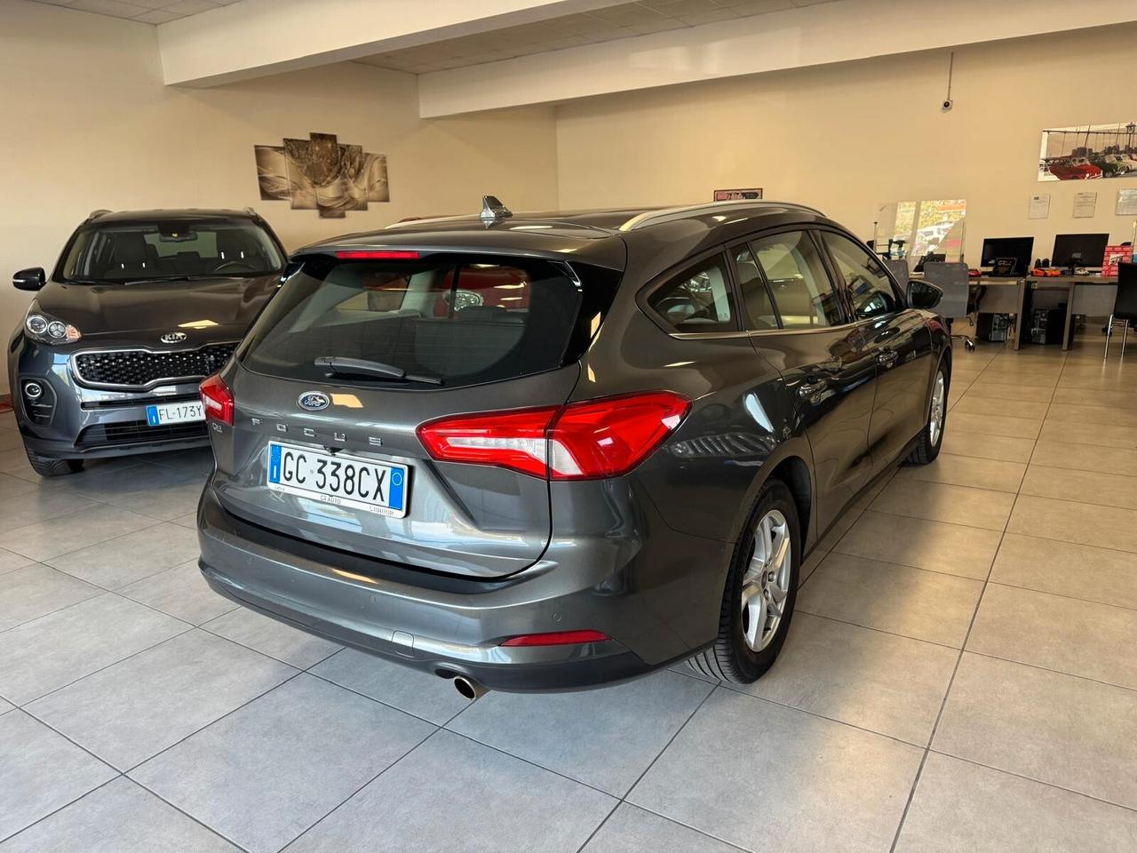 Ford Focus 1.5 ECOBLU 120CV AUTOM SW BUSINESS 2020