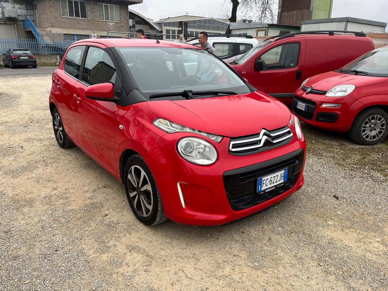 Citroen C1 2016 1.0 VTi 68 5 porte Shine
