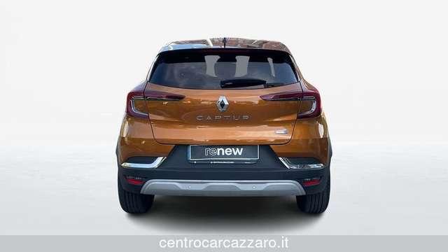 Renault Captur 1.6 E-Tech hybrid Intens 145cv auto