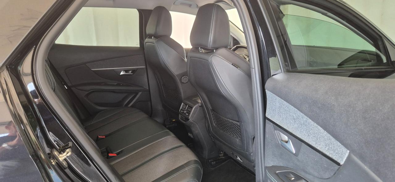 PEUGEOT 3008 1.5 HDI 130CV C.Autom 12/2020