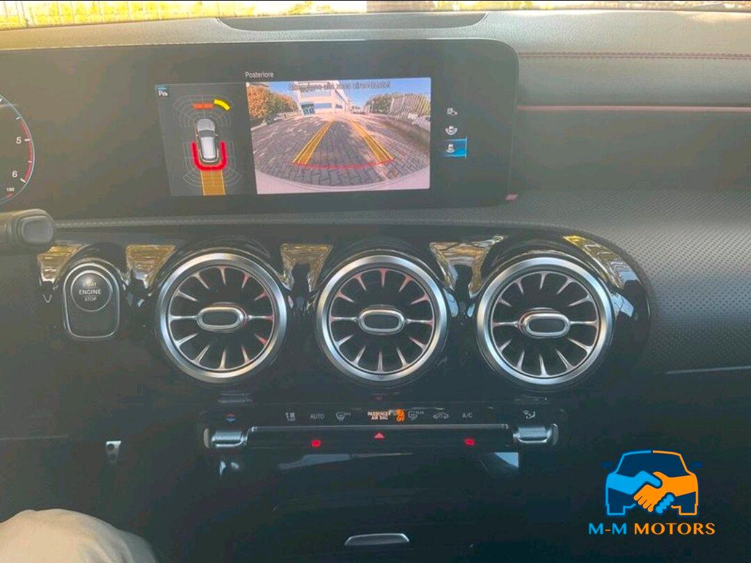 Mercedes CLA Shooting Brake 200 d Premium auto