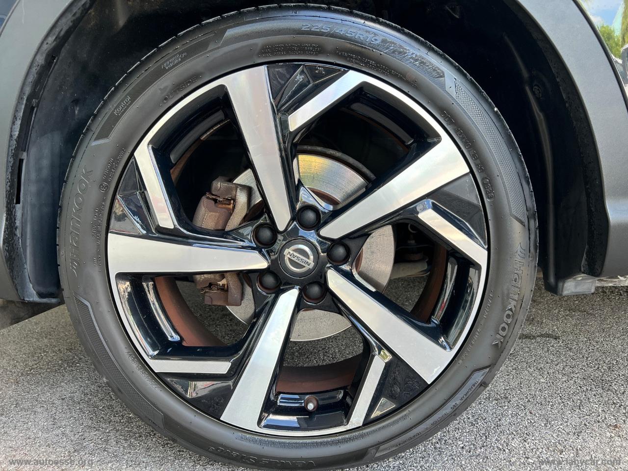 NISSAN Qashqai 1.2 DIG-T Tekna