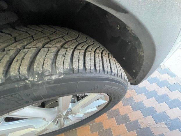 AUDI Q3 Q3 2.0 TDI 150 CV quattro Business