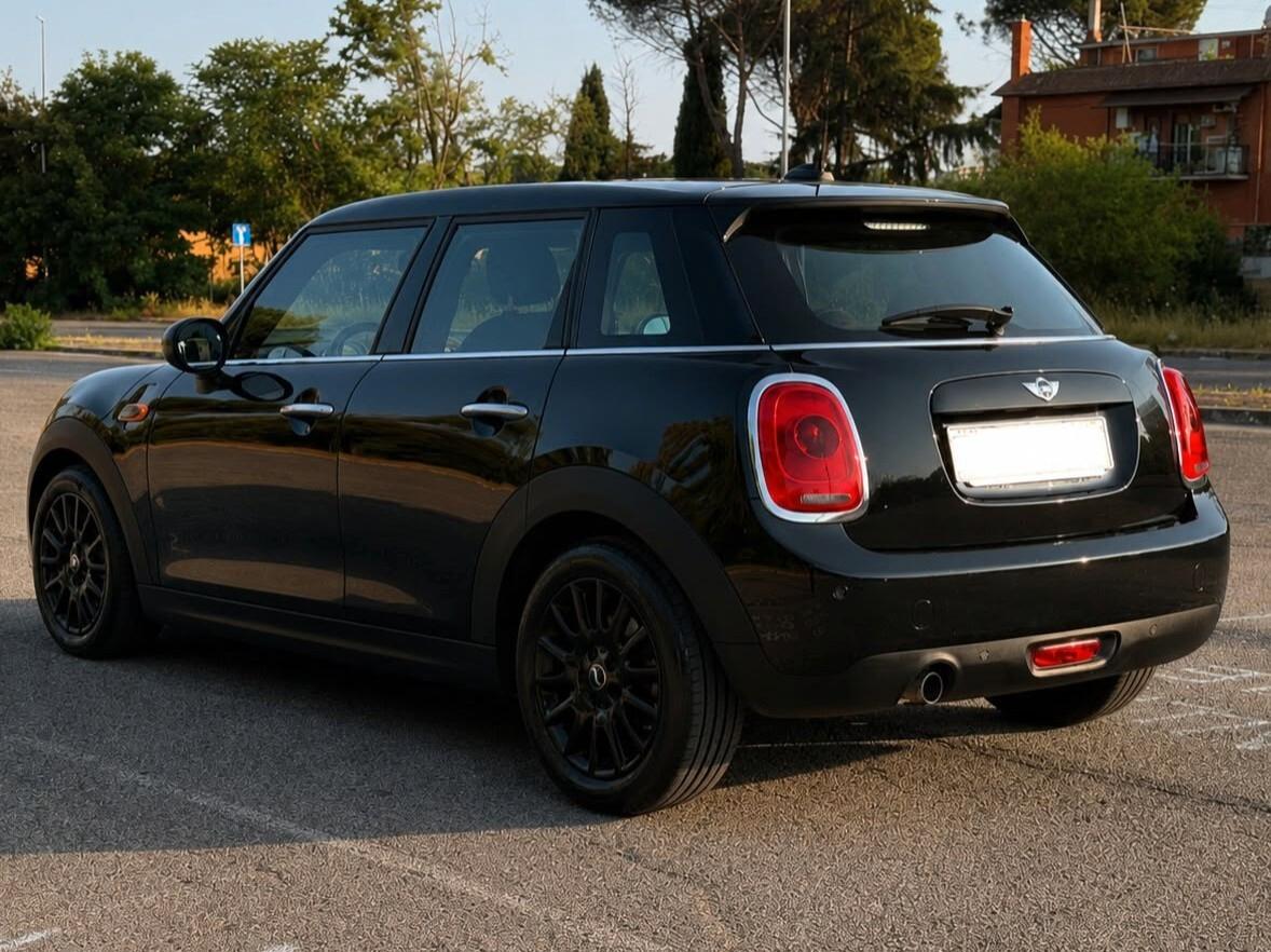 Mini 1.2 One first 75CV -TETTO-IN ARRIVO-