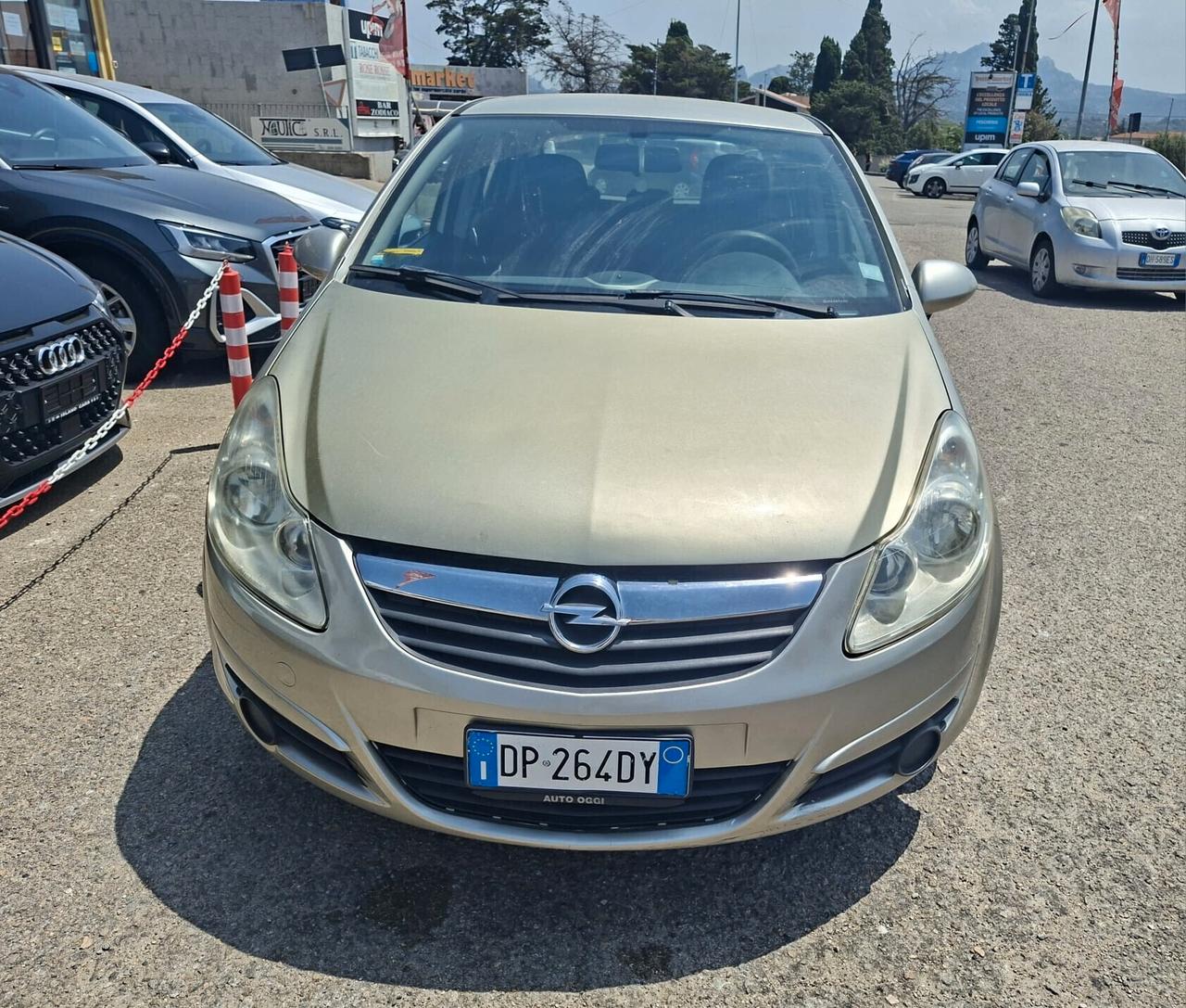 Opel Corsa 1.2 5 porte 80cv