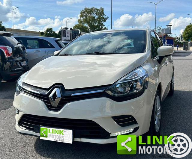 RENAULT Clio 1.2 75CV 5 porte Zen PER NEOPATENTATI