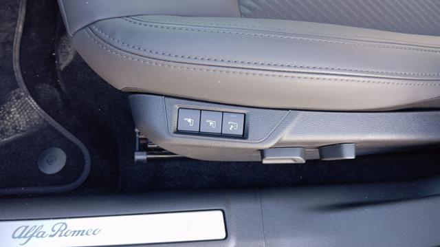 ALFA ROMEO Junior *PROMO* 1.2 136 CV Hybrid eDCT6 Speciale