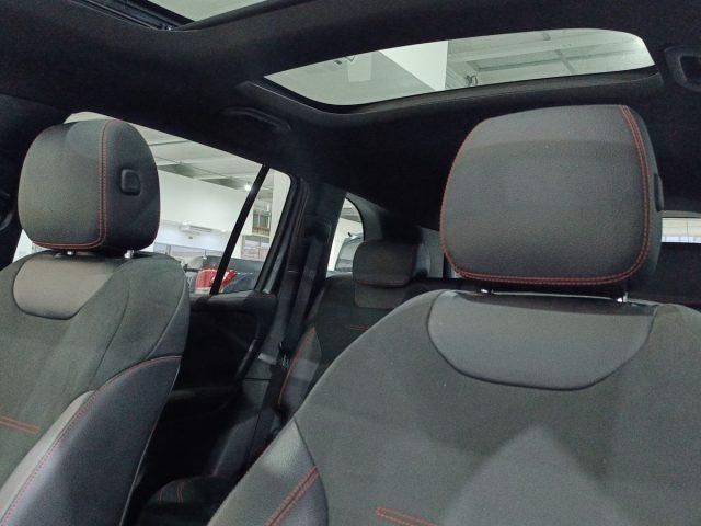 MERCEDES-BENZ GLB 200 Automatic Premium