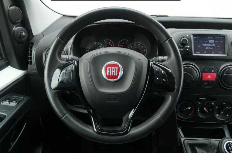 Fiat Fiorino 1.3 MJT 95CV Combinato Adventure