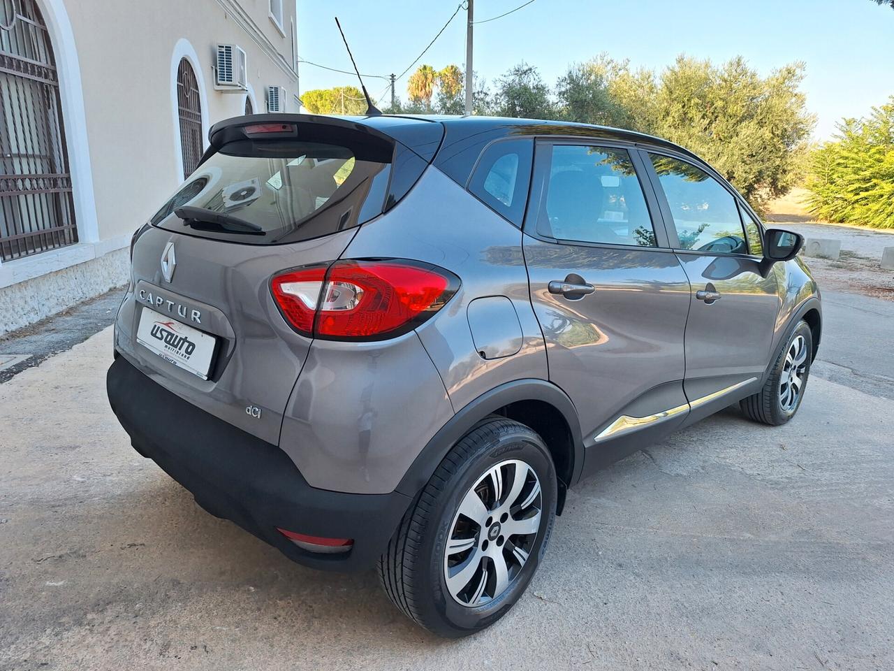 Renault Captur dCi 90 CV NAVI 112000 km 2016