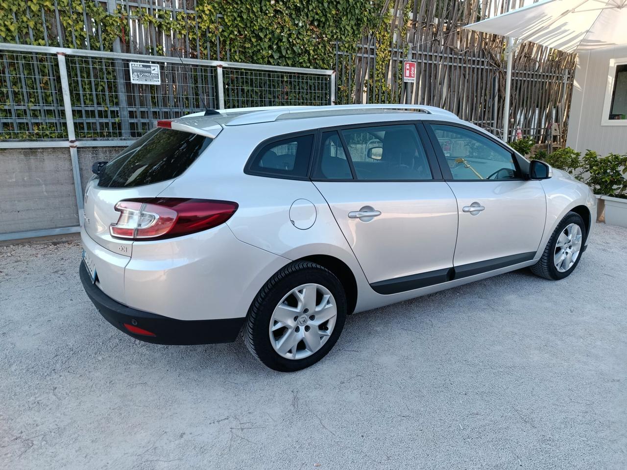 Renault Megane Mégane 1.5 dCi 110CV SporTour Wave