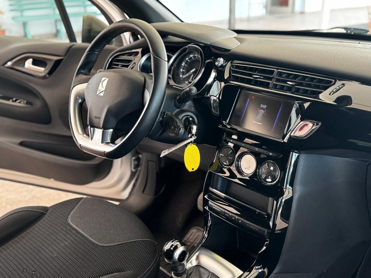 Ds DS3 DS 3 BlueHDi 75 Sport Chic