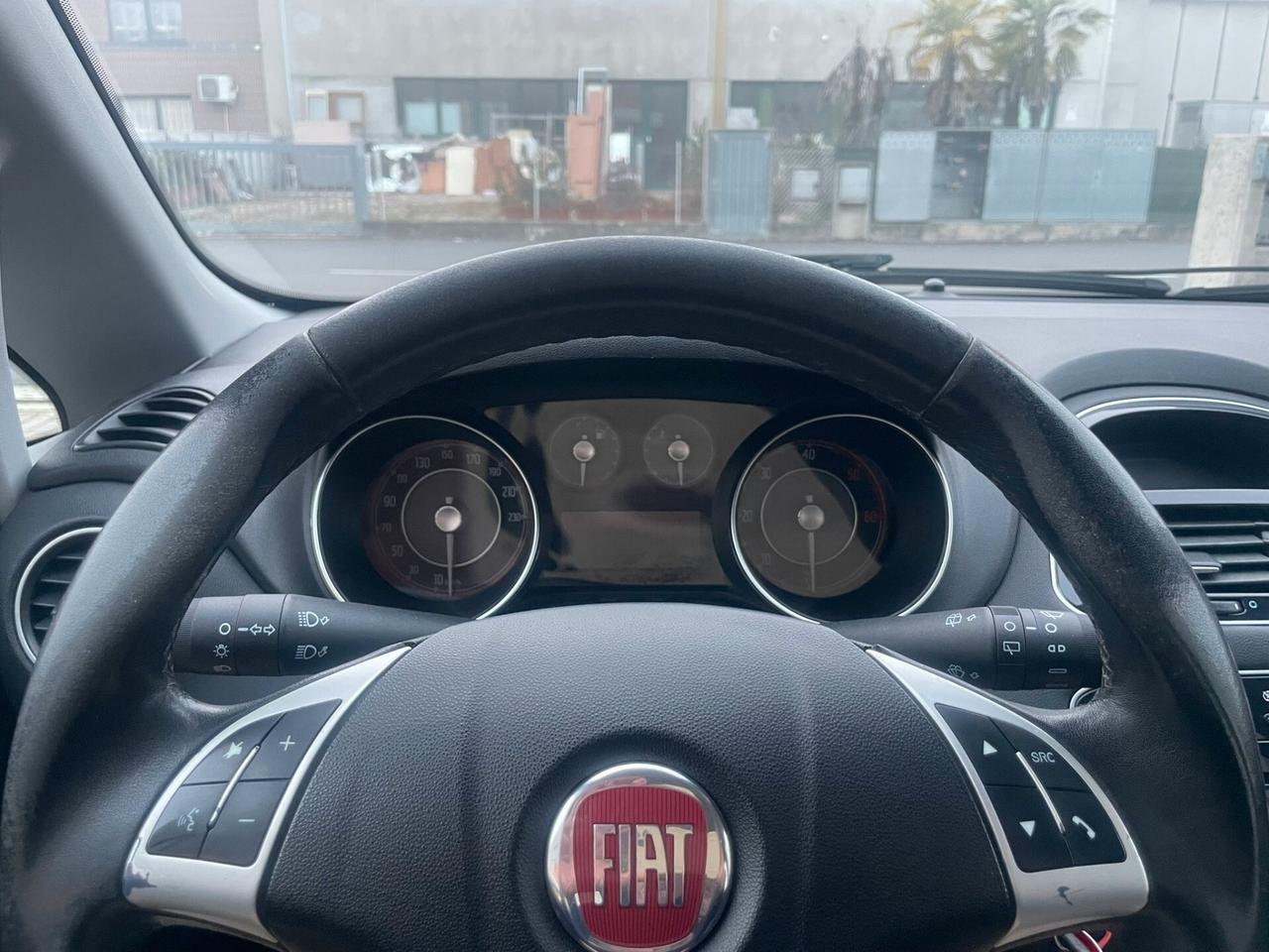 Fiat Punto 1.3 MJT II S&S 85 CV 5 porte ECO Lounge ok neopatentati