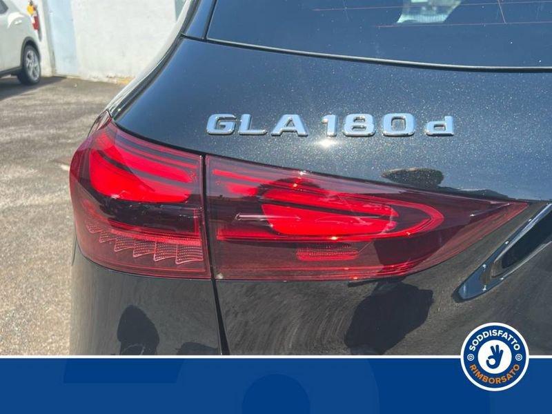 Mercedes-Benz GLA 180d Automatic AMG Line Advanced Plus