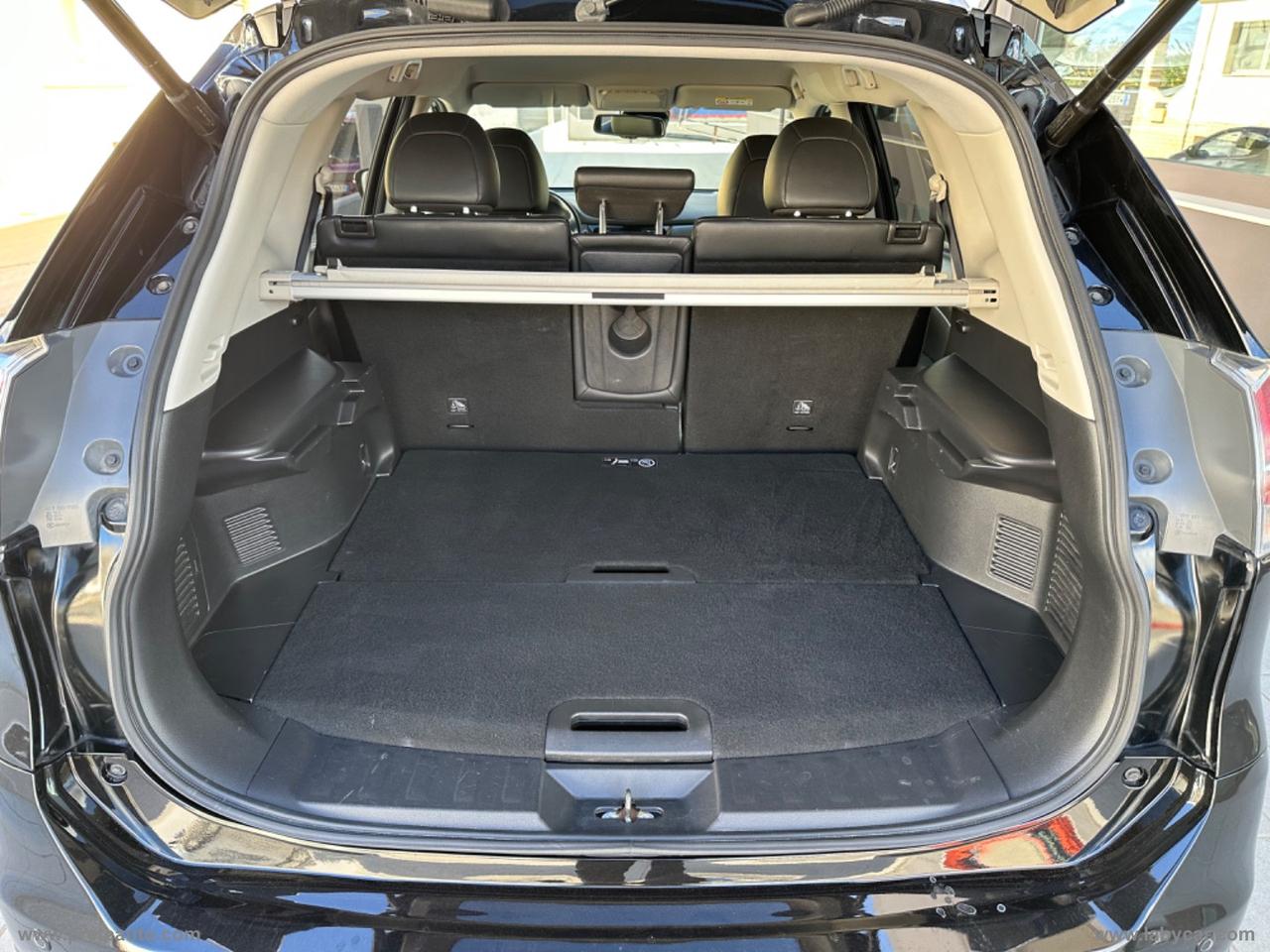 NISSAN X-Trail 1.6 dCi 4WD Tekna