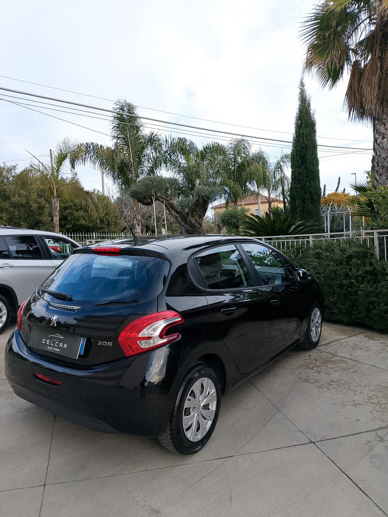 Peugeot 208 1.2 VTi 82 CV 5 porte Allure