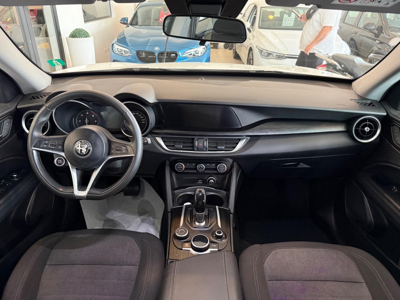 Alfa Romeo Stelvio 2.2 Turbodiesel 180 CV AT8 RWD Business