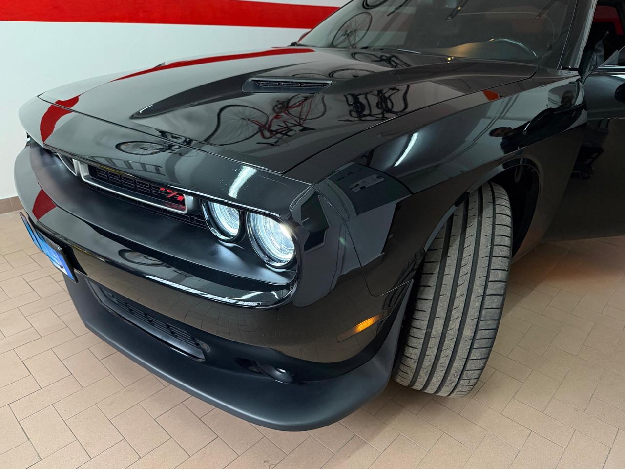 Dodge Challenger 3600 V6 km 41000 Permuto