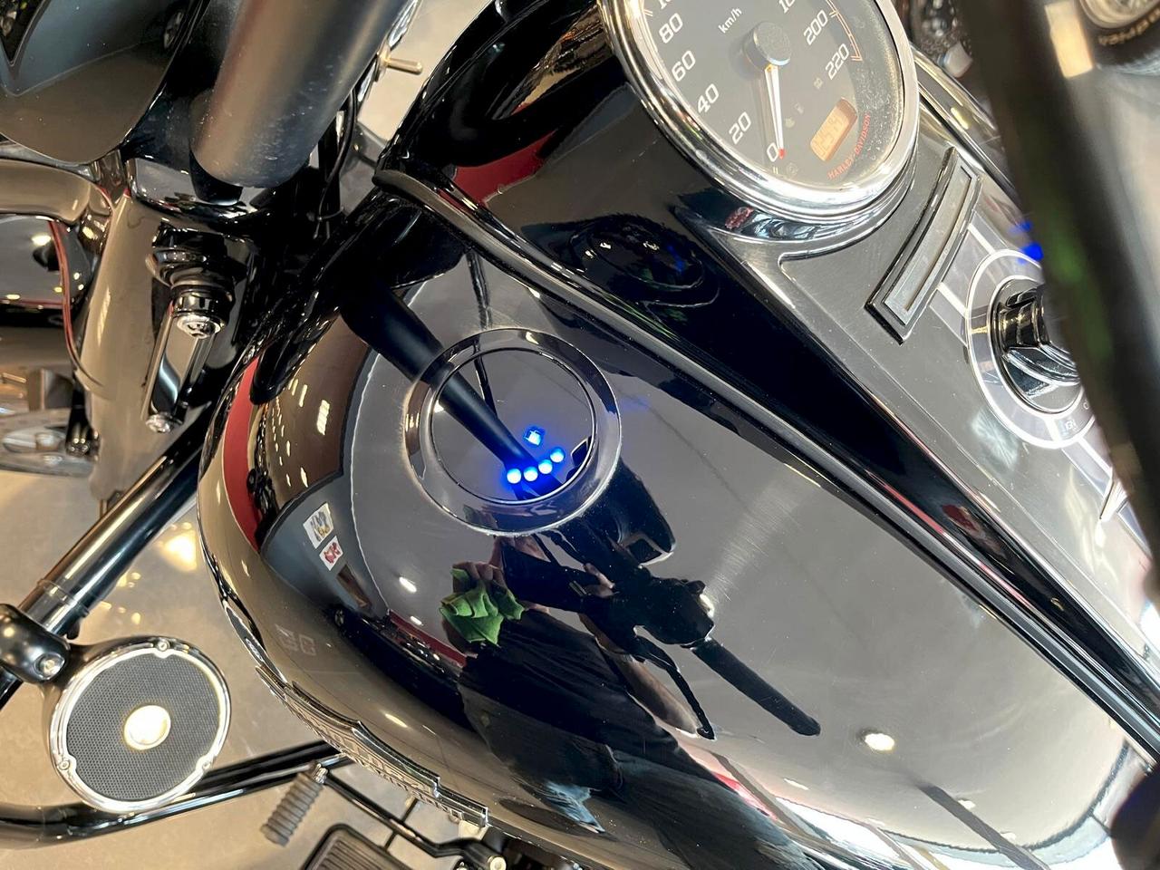 Harley-davidson FLHR Road King Special