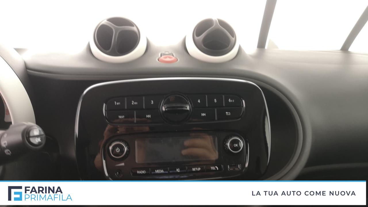 SMART Fortwo III 2015 - Fortwo 1.0 Youngster 71cv my18