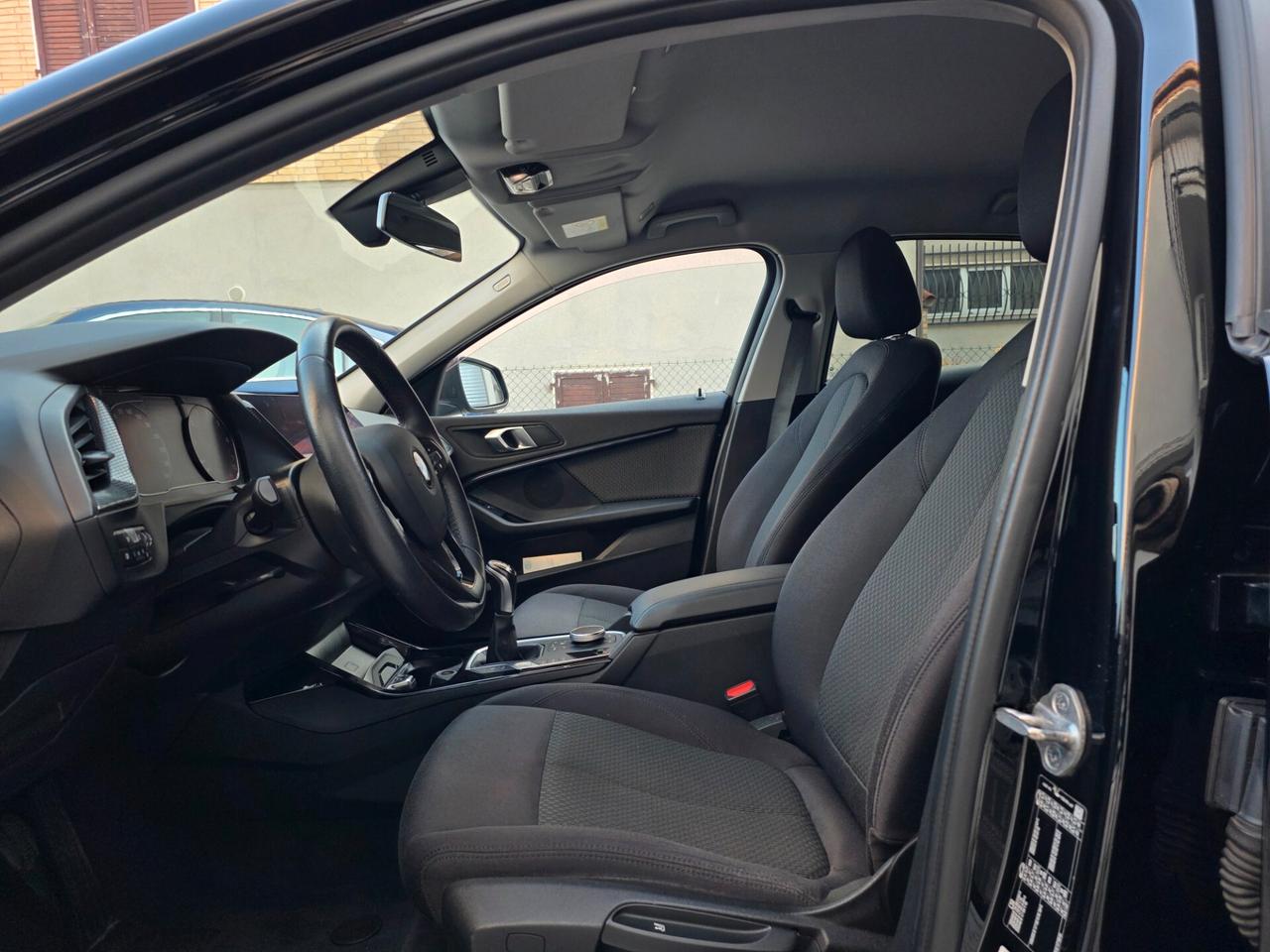 Bmw 118i F70 Serie 1 Berlina 5 porte 2020