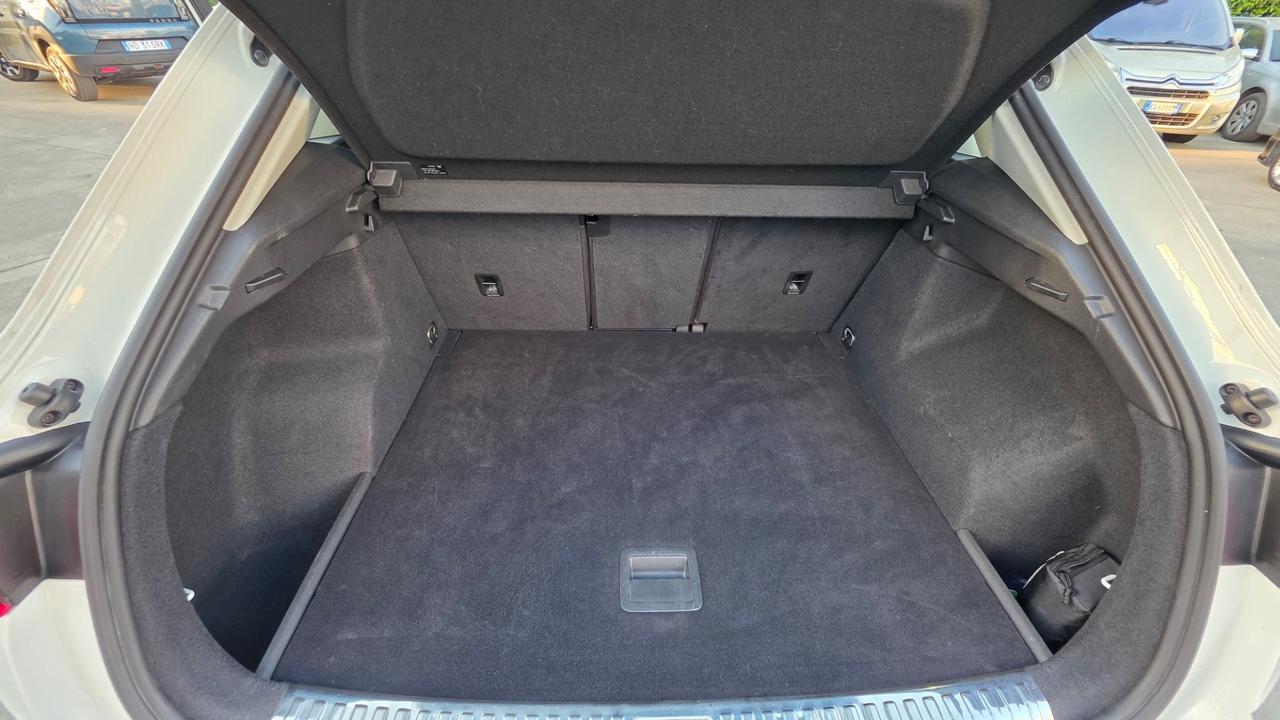 Audi Q3 SPB 35 TDI S line edition
