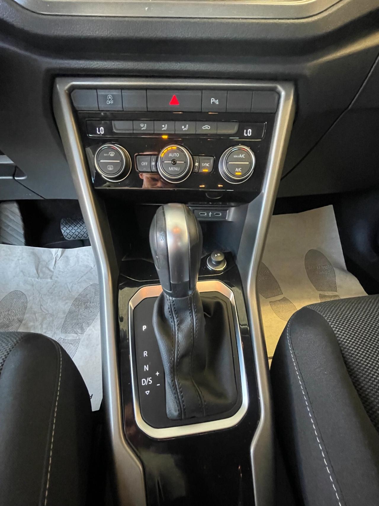 Volkswagen T-Roc 1.5 TSI ACT DSG Business BlueMotion Technology