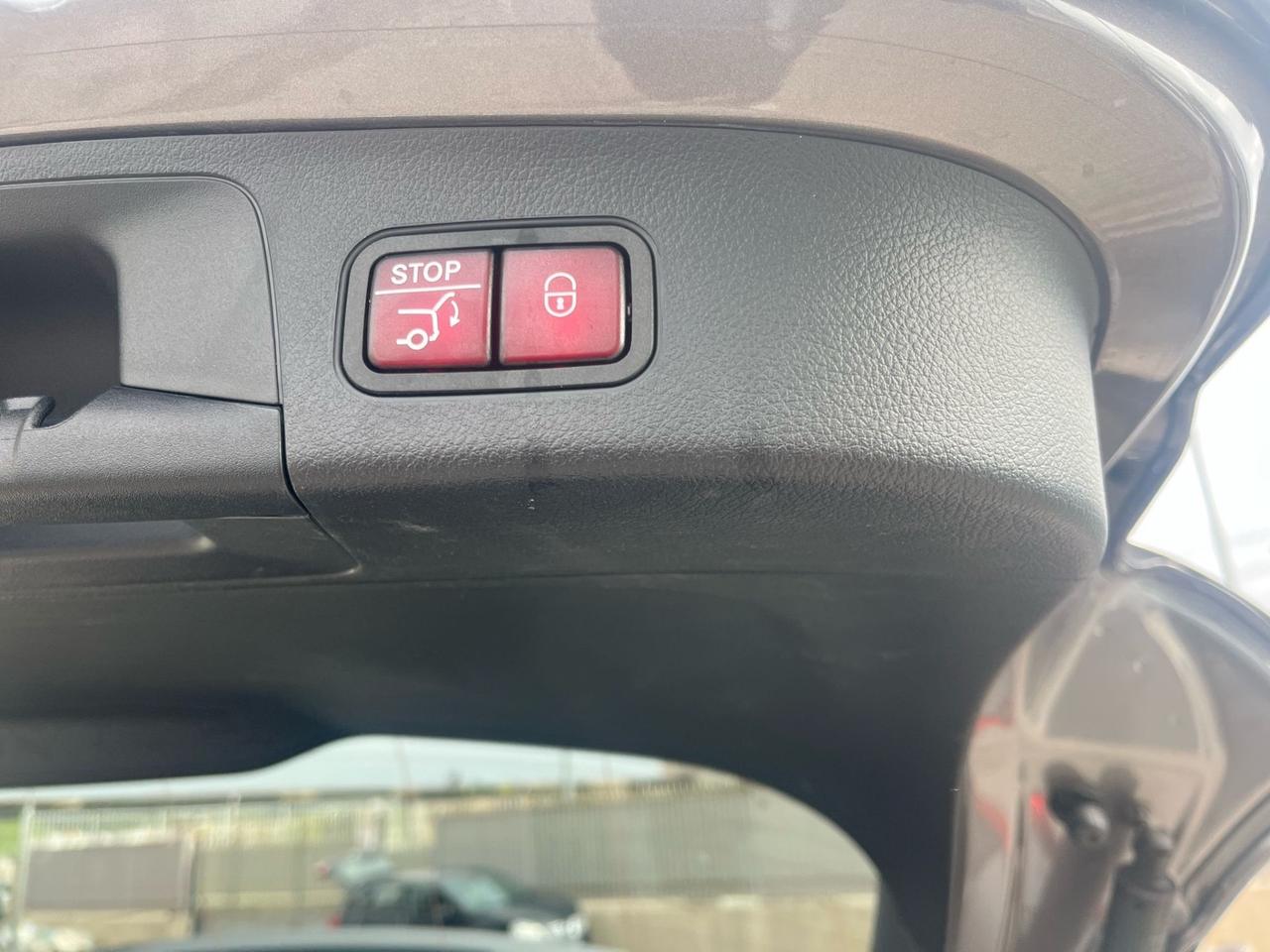 Mercedes-benz GLA 200 GLA 200 d Automatic 4Matic AMG Line Premium