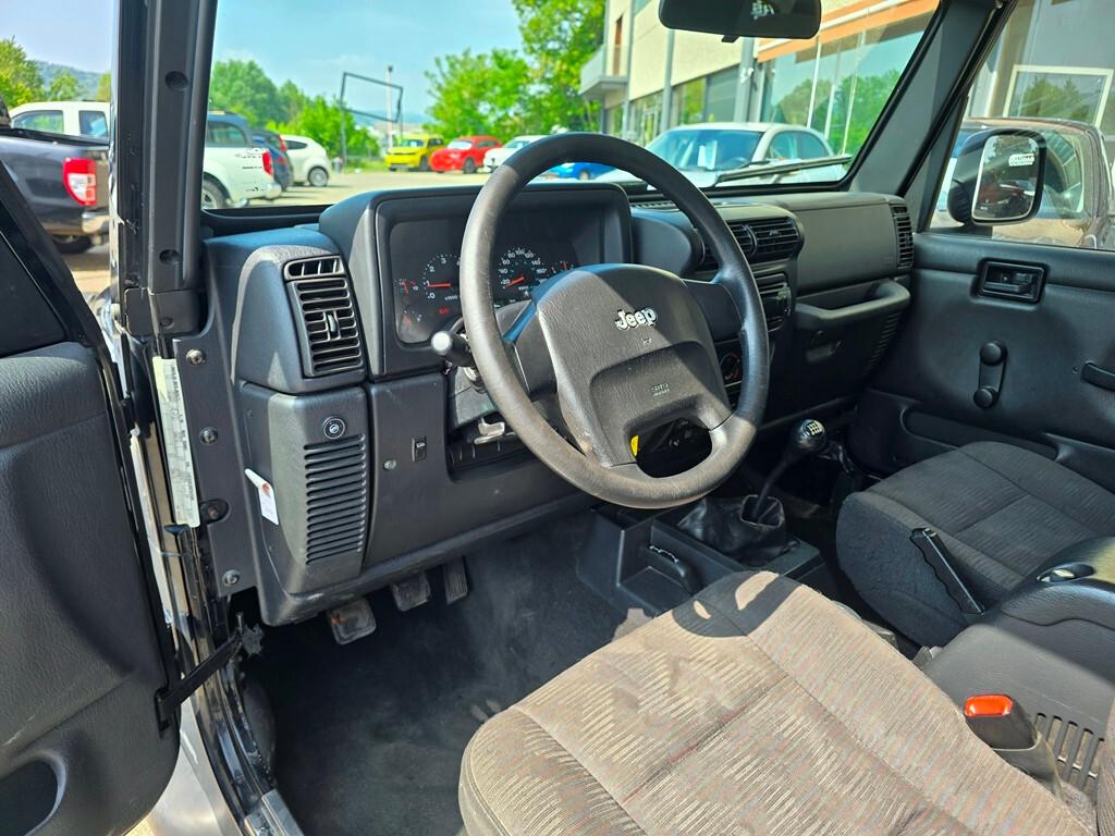 Jeep Wrangler TJ 2.4 143CV Sport CLIMATIZZATO
