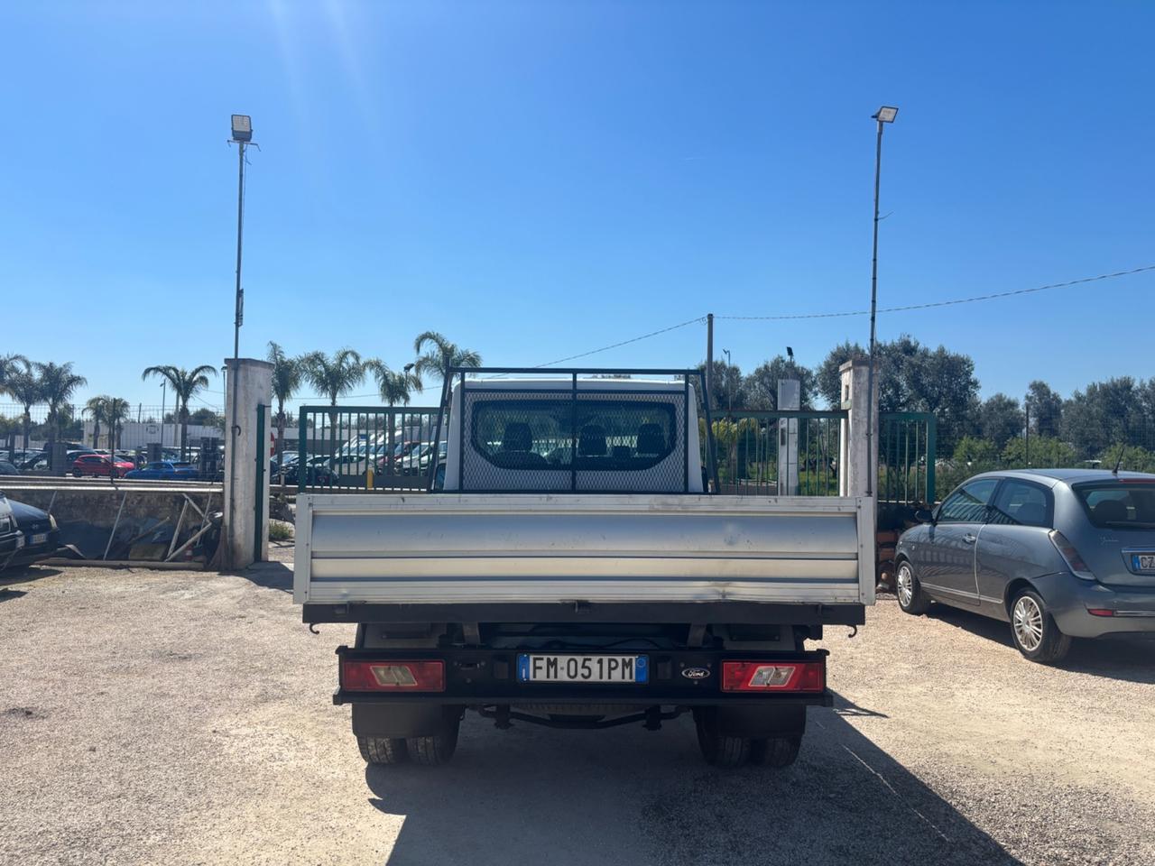 Ford Transit cassone fisso - 2017 - 2.0