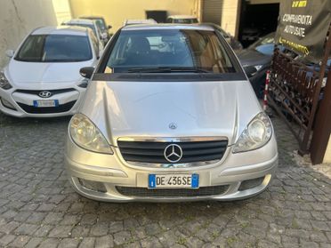 Mercedes-benz A 180 A 180 CDI Coupé Elegance