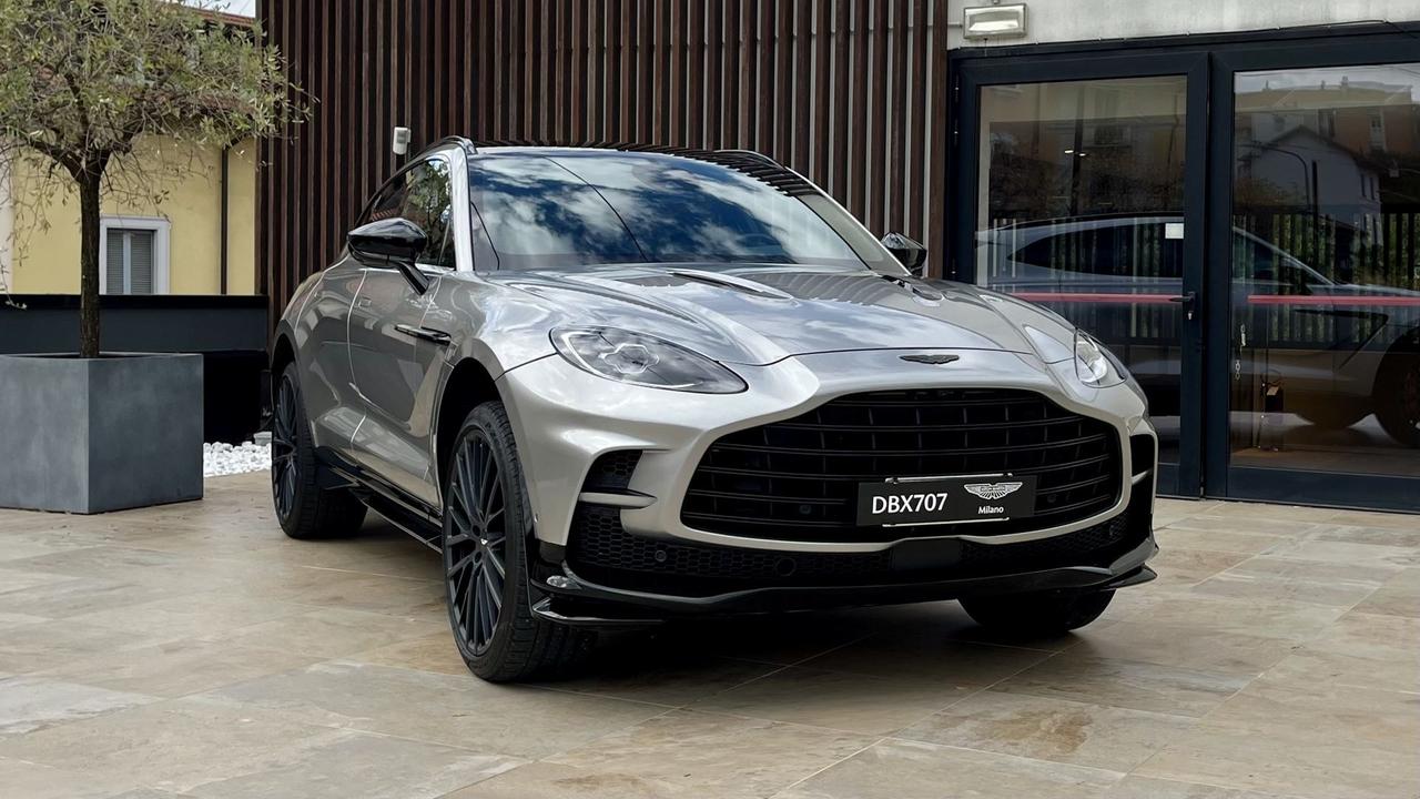 ASTON MARTIN DBX707 4.0 auto