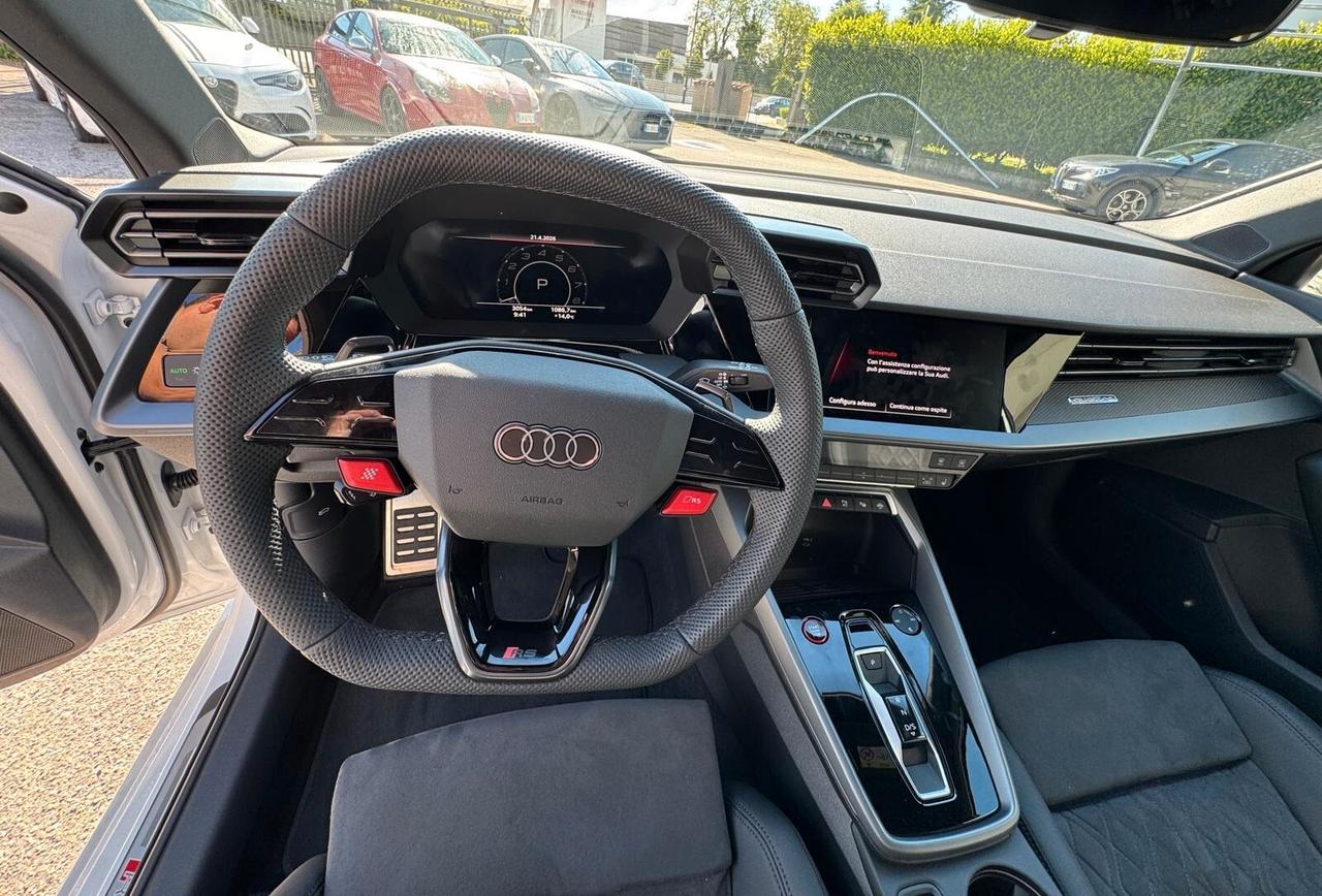 Audi A3 RS 3 SPB TFSI quattro S tronic