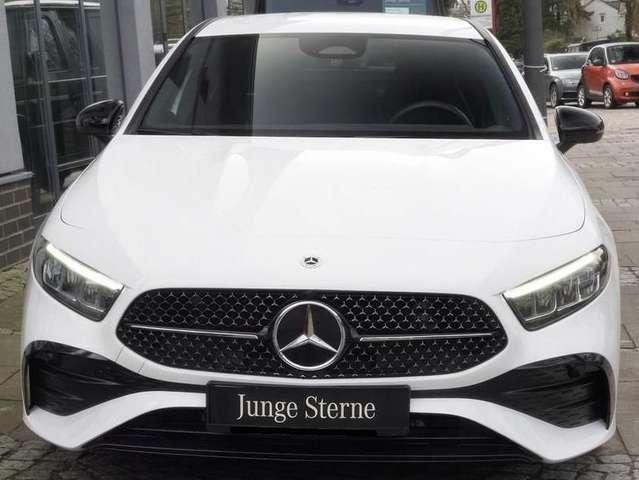 Mercedes-Benz A 200 NIGHT AMG PREMIUM NAVI 18" KAMERA 64 COLORI