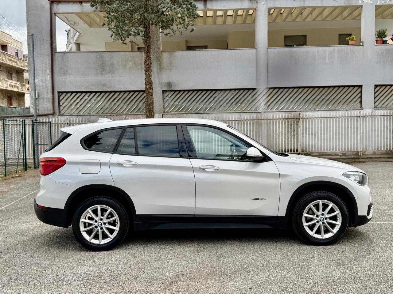 Bmw X1 sDrive18d automatica