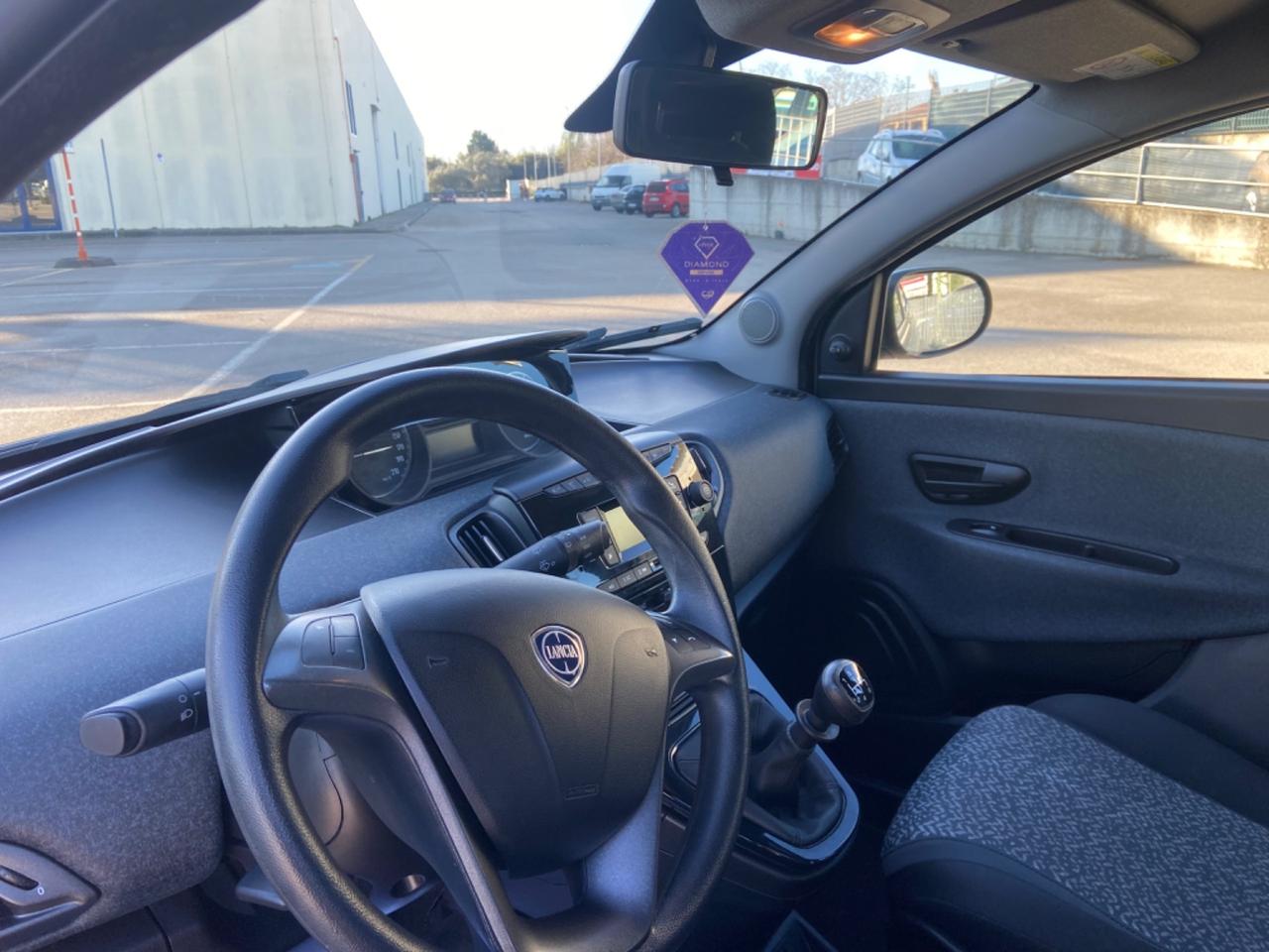 Lancia Ypsilon 1.2 GPL Elefant. Blu nuova garanzia