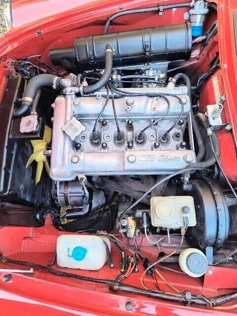 Alfa Romeo Spider 2.0 Veloce