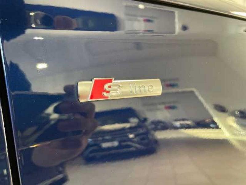 Audi Q5 II 2020 40 2.0 tdi mhev 12V S line quattro s-tronic