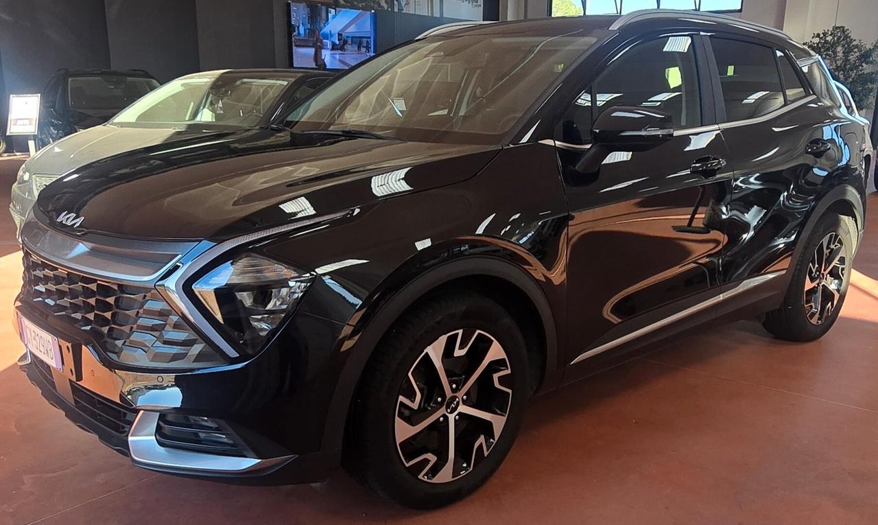 Kia Sportage 1.6 T-GDi HEV 239 CV (176 kW) AT6 AWD – Il SUV Premium Tecnologico Integrale