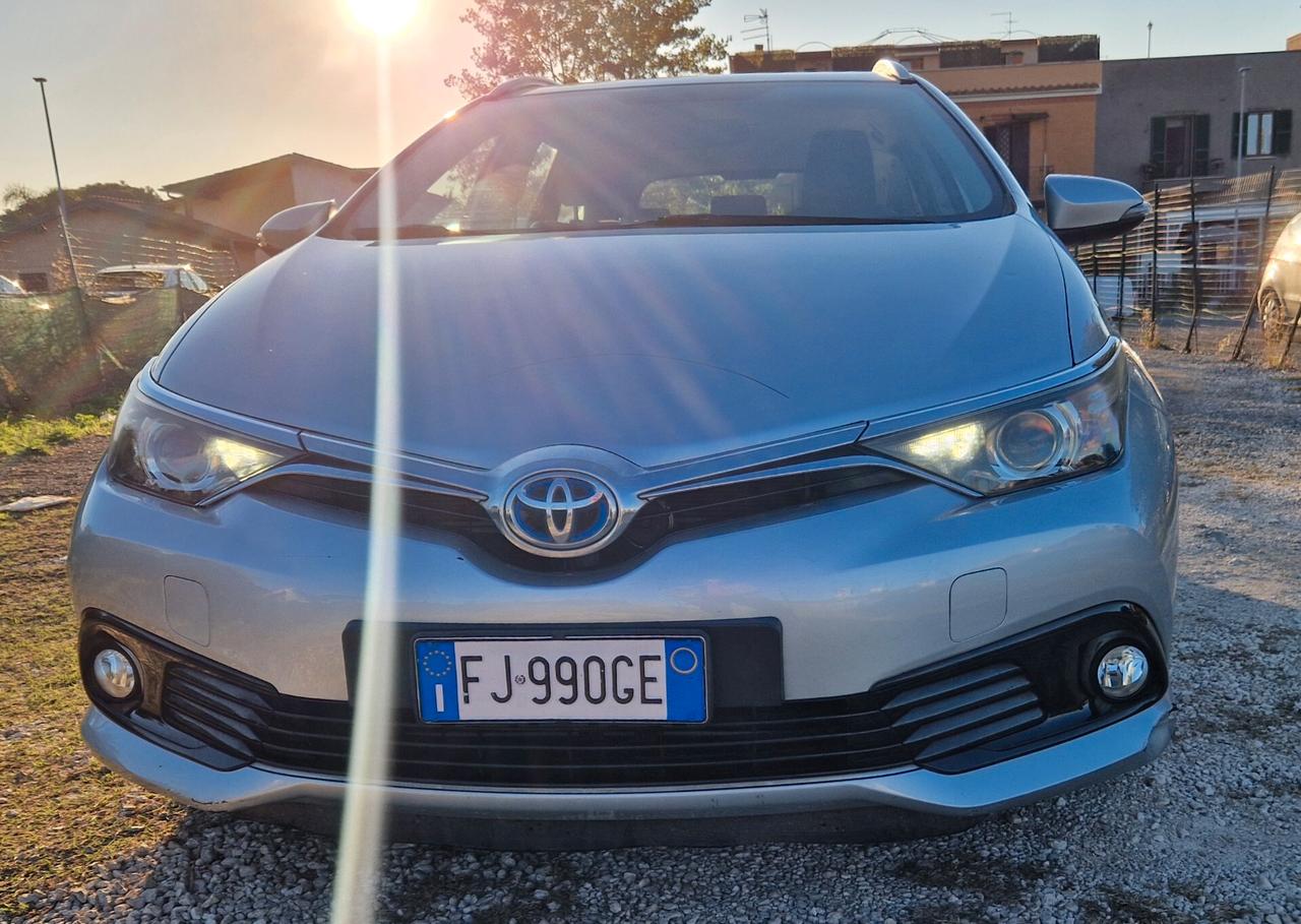 Toyota Auris Touring Sports 1.8 Hybrid Active