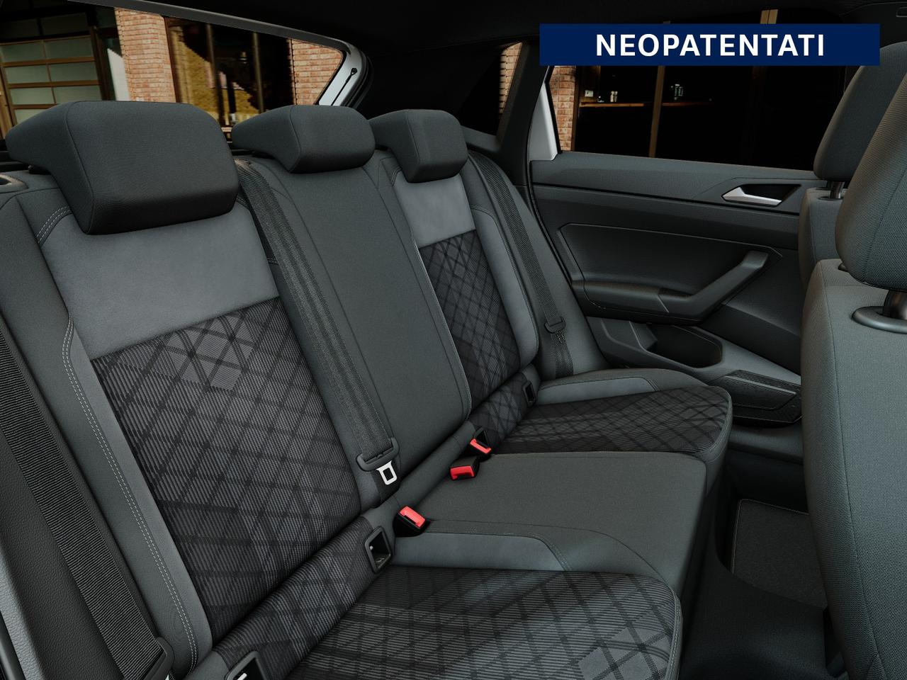 Volkswagen Polo 1.0 tsi r-line plus 95cv dsg