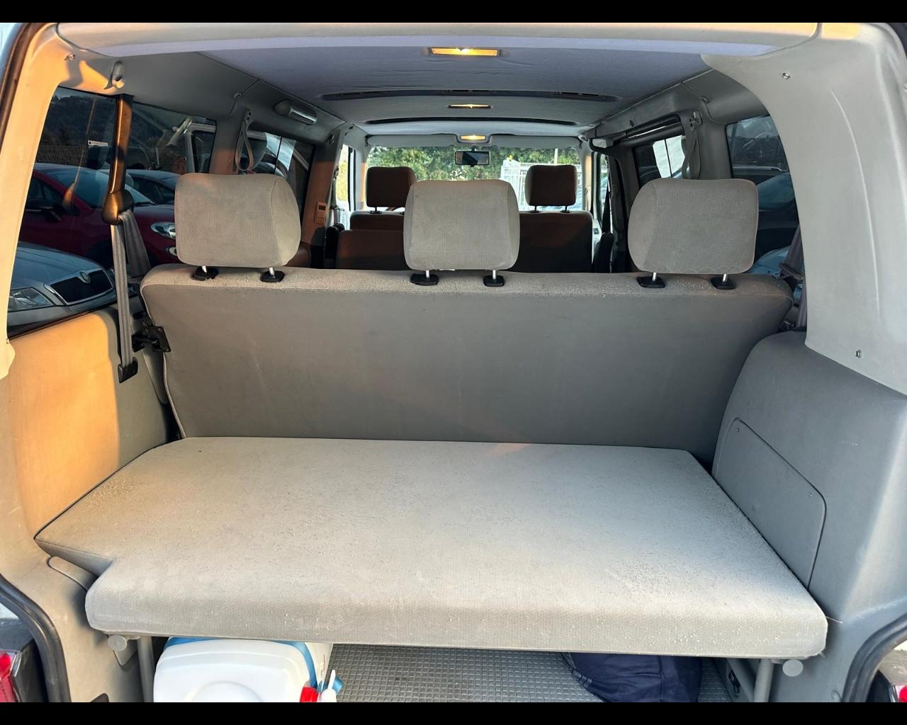 VOLKSWAGEN Transporter 4ª s. - Transp. 2.5 TDI/150CV cat Multivan