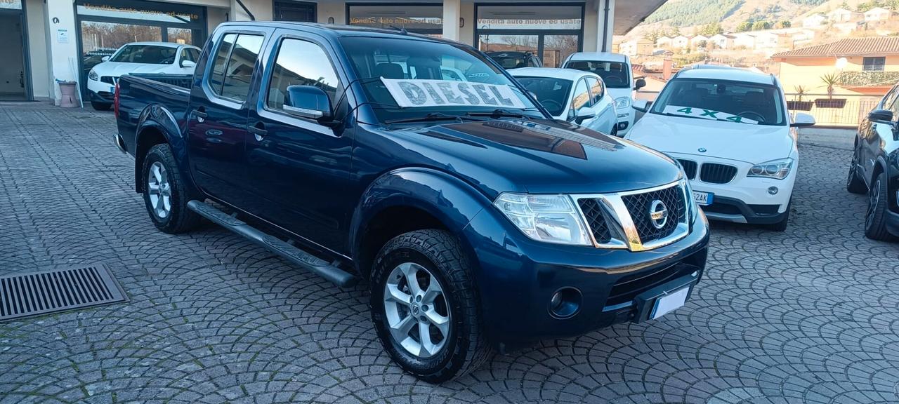 Nissan Navara 2.5 dCi 190CV 4 porte Double Cab LE