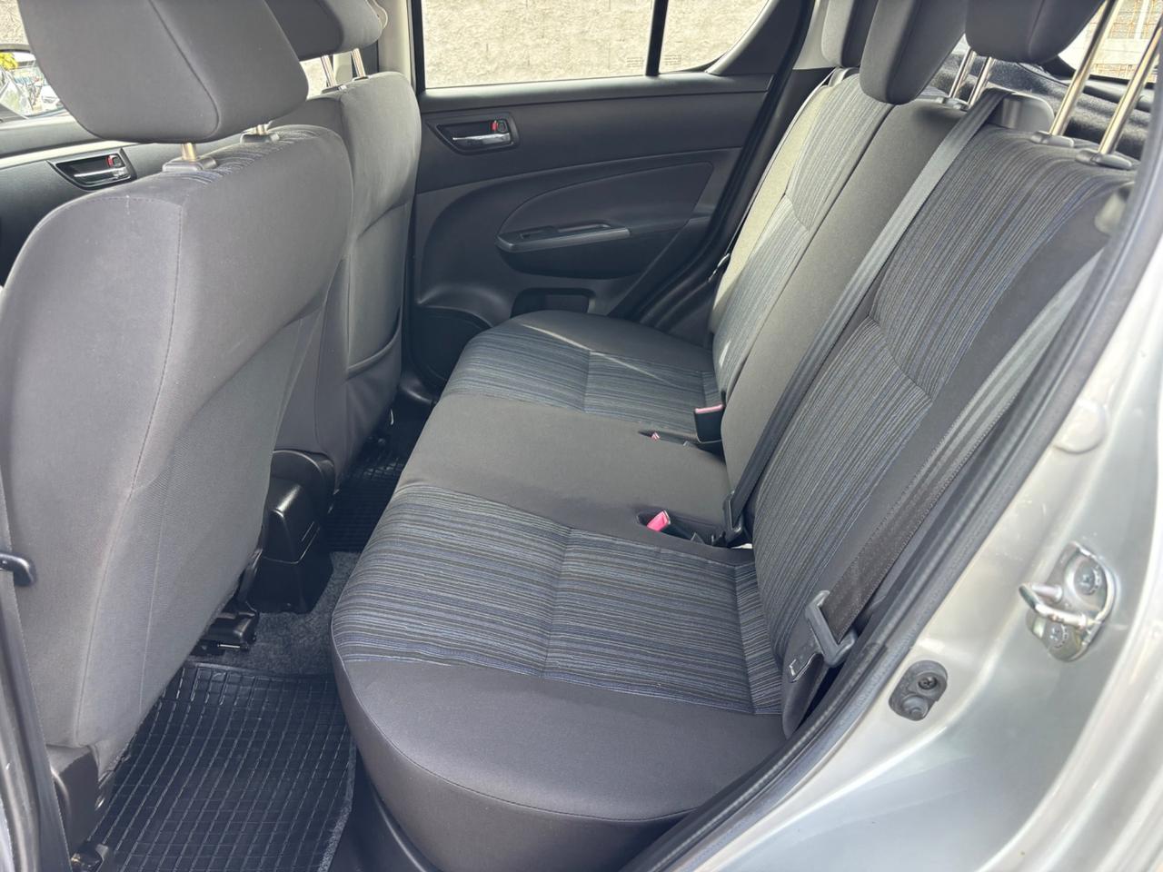 SUZUKI SWIFT 1.3 DDIS B-TOP BI COLOR PERFETTA