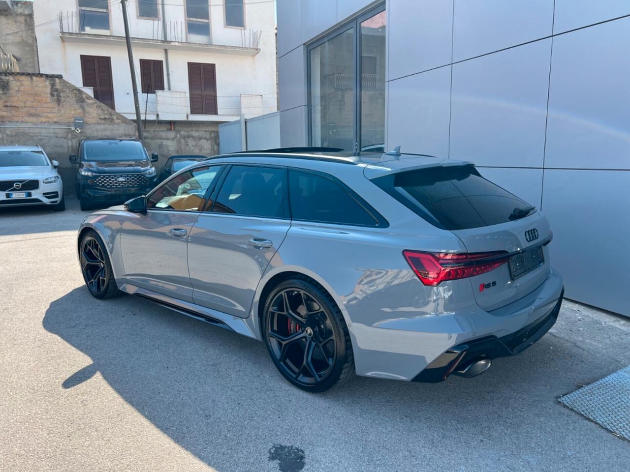 Audi RS6 4.0 performance possibilità noleggio no scoring