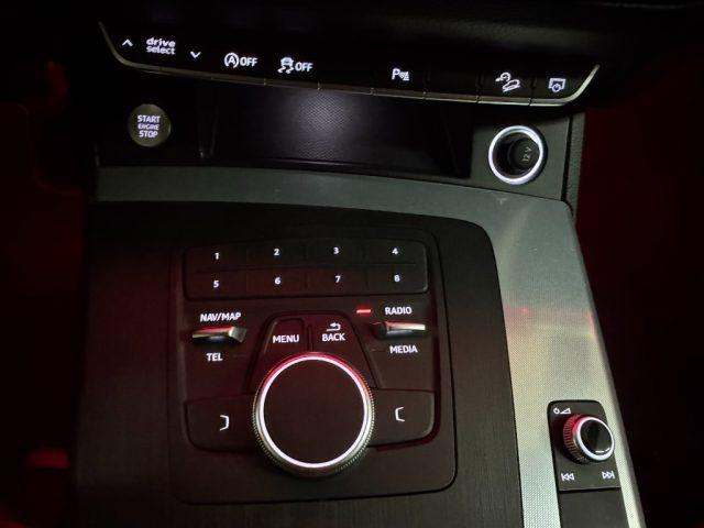 AUDI Q5 40 TDI quattro Business Sport