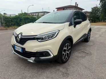 Renault Captur dCi 8V 90 CV EDC Start&Stop Energy Initiale Paris