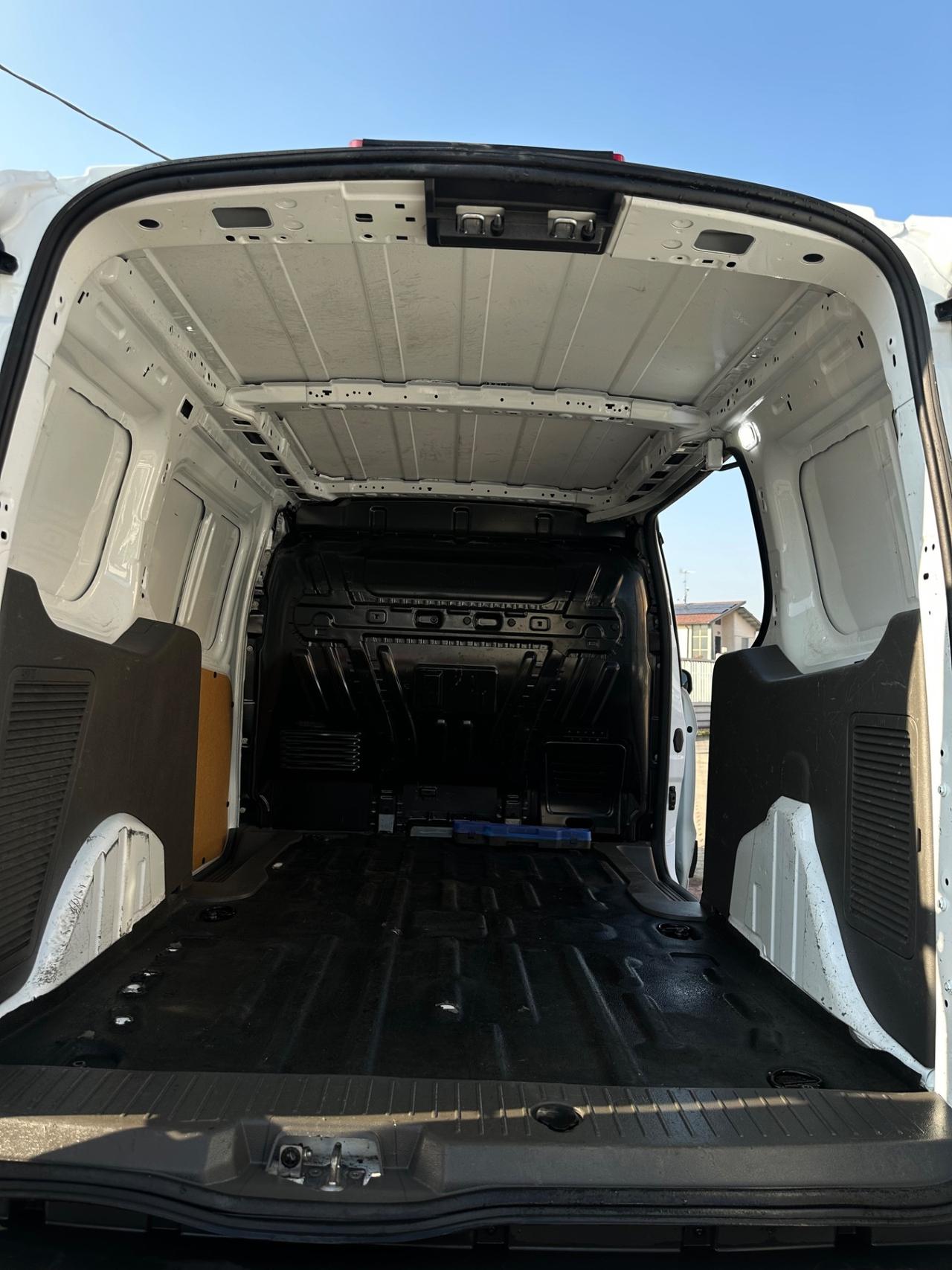 Ford Transit Connect 210 1.5 TDCi L2H1 120CV PL Furgone Trend