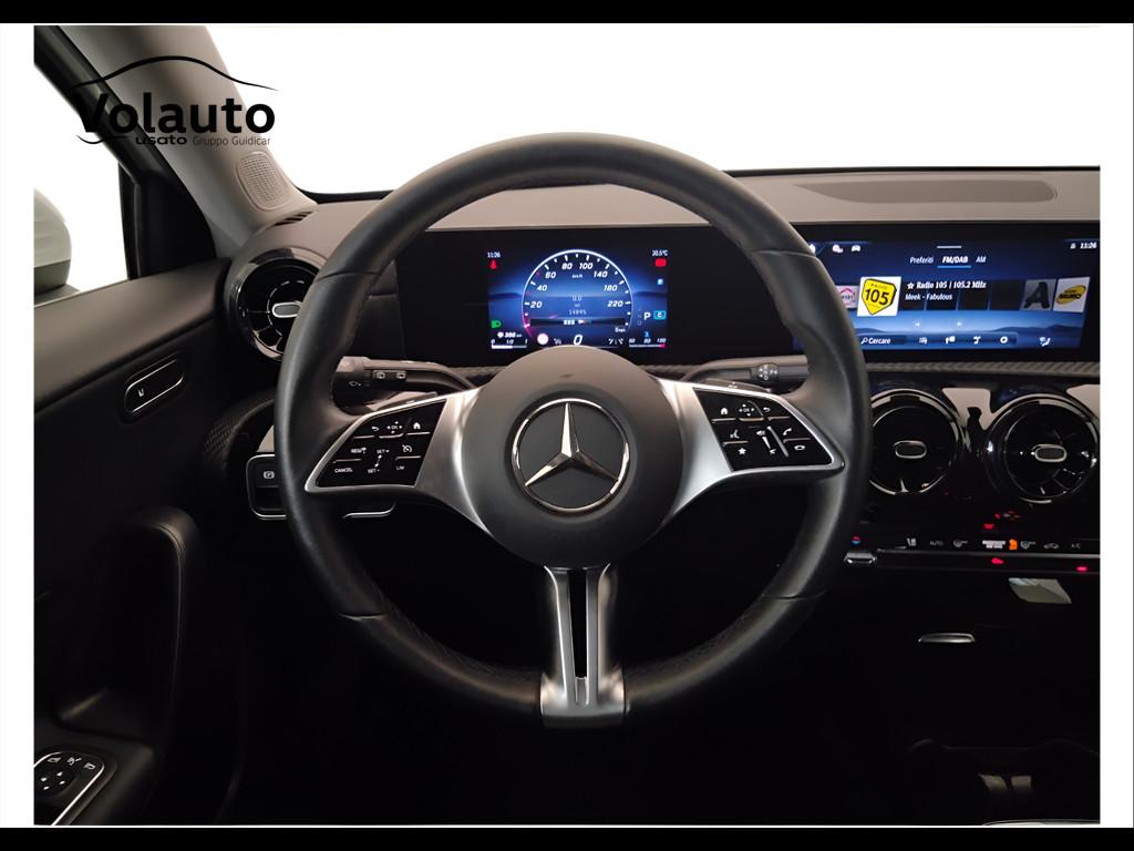 Mercedes-Benz Classe A - W177 2023 - A 180 d Advanced auto